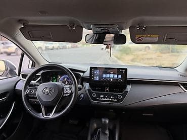 ак шумкар: Toyota Corolla: 2024 г., 1.8 л, Вариатор, Гибрид, Седан — 7