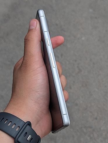 google: Google Pixel 7, Б/у, 128 ГБ, цвет - Белый, 1 SIM, eSIM — 6