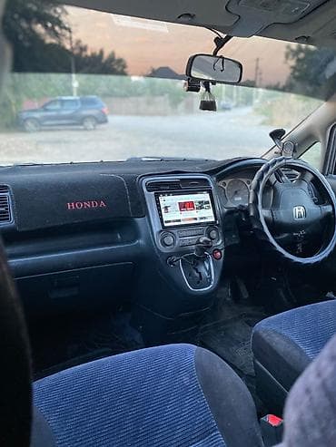 1: Honda Stream: 2002 г., 1.7 л, Автомат, Бензин, Минивэн — 7