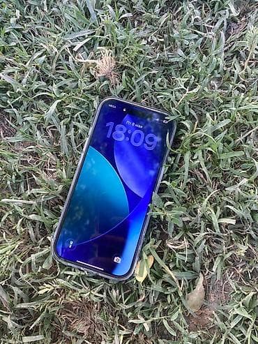 телефон айфон обмен: IPhone 16 Pro, Б/у, 256 ГБ, Чехол — 3