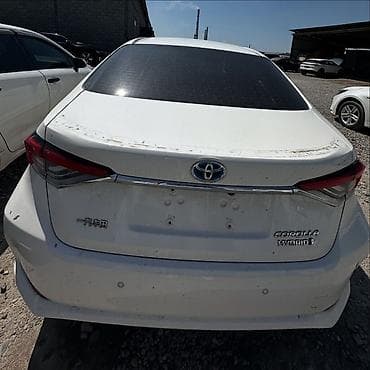 corolla s: Toyota Corolla: 2022 г., 1.8 л, Вариатор, Гибрид, Седан — 4