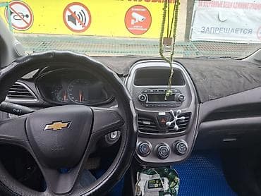 bmv e34: Chevrolet Spark: 2020 г., 1 л, Вариатор, Бензин, Хэтчбэк — 4
