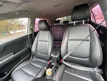 эксклюзивные коврики: Kia Stonic: 2018 г., 1.6 л, Автомат, Дизель — 2