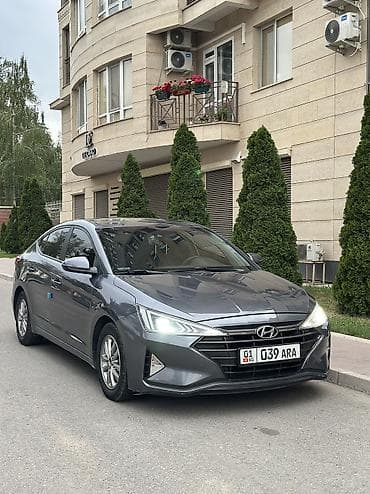 crown 171: Hyundai Avante: 2018 г., 1.6 л, Автомат, Газ, Седан — 1