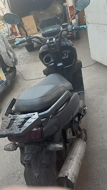 ali osman: Продаю скутер танк с документами, вложение крыло, защитные дуги всё — 2