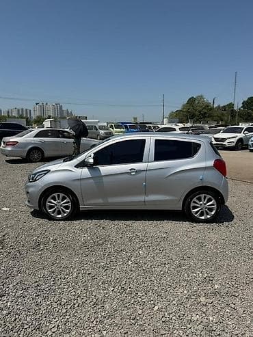 chery tiggo: Chevrolet Spark: 2019 г., Автомат, Бензин, Хэтчбэк — 3