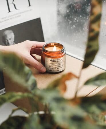 mitown кофе: Ароматическая свеча в янтарной банке (с ароматом кофе) 330 gr Высота — 2