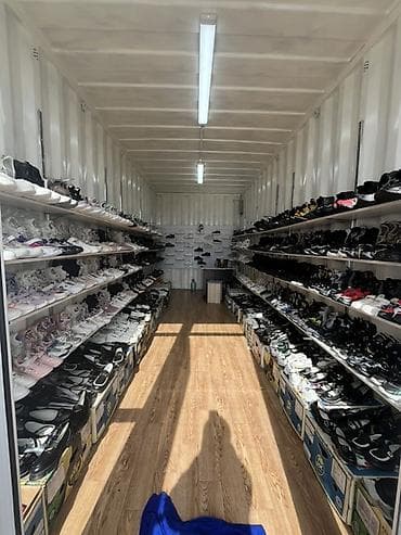 металлический гараж: Морской контейнер 20 футов, переоборудованный под торговую — 6