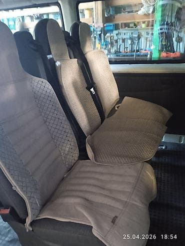 транс: Ford Transit: 2002 г., 0.2 л, Фургон — 4