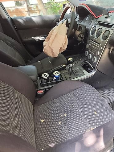 mini coper: Mazda 3: 2003 г., 2 л, Механика, Бензин, Седан — 6