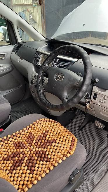 динамик камри 30: Toyota Voxy: 2003 г., 2 л, Автомат, Бензин, Минивэн — 9