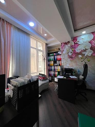 Кыймылсыз мүлк: Кеңселерди сатуу 71 м², Ремонту бар, Эмереги менен, Бизнес борбор, 4 кабат — 6