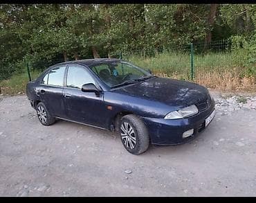 step vagon: Mitsubishi Carisma: 1998 г., 1.6 л, Механика, Бензин, Седан — 4