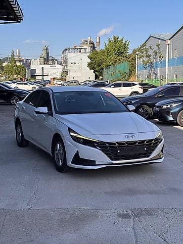 genesis 80: Hyundai Elantra: 2021 г., 1.6 л, Вариатор, Бензин, Седан — 2