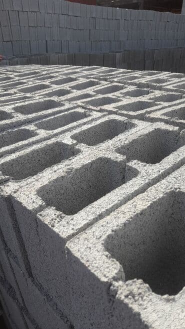 скамейки б у: Пескоблок Гладкий, Заборный, 150x190x390, Самовывоз, Бесплатная доставка, Платная доставка — 11