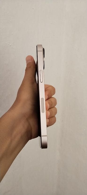 Уюлдук телефондор жана аксессуарлар: IPhone 13, Колдонулган, 128 ГБ, Күлгүн, Заряддоочу түзүлүш, Каптама, 75 % — 5