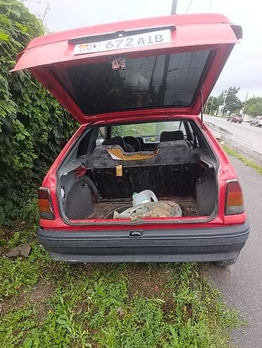 c 220: Opel Kadett: 1986 г., 1.3 л, Механика, Бензин, Хэтчбэк — 8