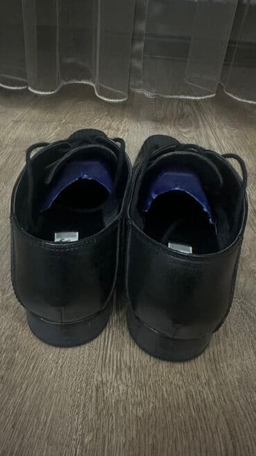 настольную игру: Продаю мужские классические туфли.Пр.Италия!В отличном — 4