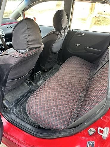Honda Jazz: 2006 г., 1.4 л, Механика, Бензин, Хэтчбэк — 6