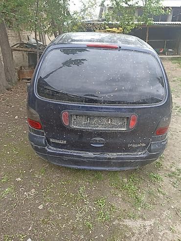 Запчасти на Рено Меган Сценик (универсал), тёмно‑синий цвет. В at lalafo.kg Запчасти на Рено Меган Сценик (универсал), тёмно‑синий цвет. В