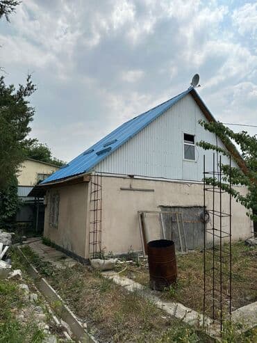 продаю дом село кой таш: Дача, 40 кв. м, 2 бөлмө, Менчик ээси, Эски ремонт — 10
