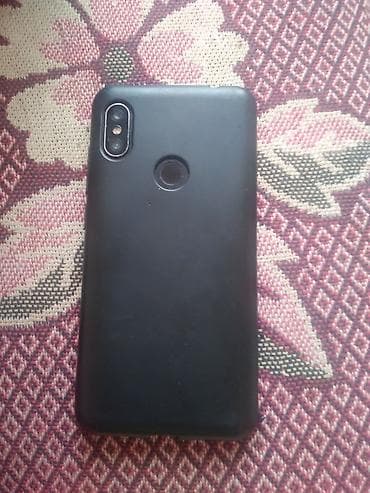 кнопочный телефоны: Иштейт,бирок дисплеи гонит,анан гнездосу зарядканы кабыл албай жатат — 1