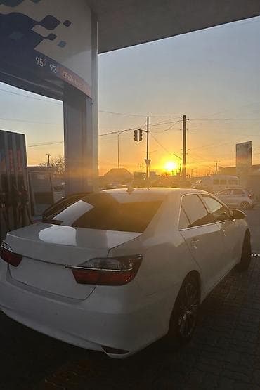 Продажа авто: Toyota Camry: 2017 г., Автомат, Бензин — 7