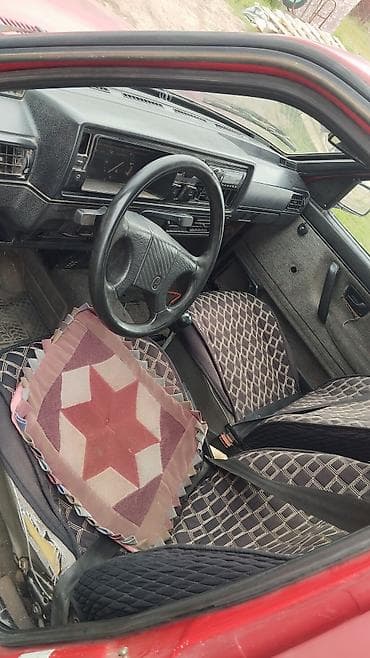 fit 1 5: Volkswagen Golf: 1989 г., 1.8 л, Механика, Бензин, Хэтчбэк — 3