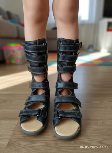 обувь из кореи: Состояние нового.Детские ортопедические ботинки черного цвета с — 1