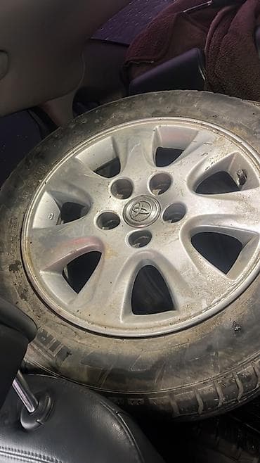 r15 тойота: Колеса в сборе R 15, Лето, Запаска, Литые, отверстий - 5 — 1