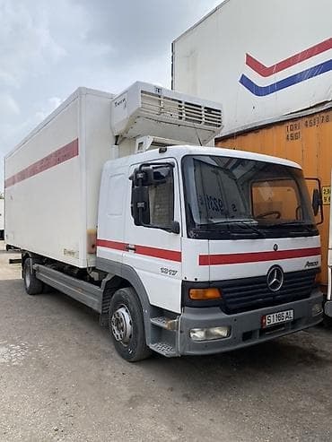 прицепы на атего: Грузовик, Mercedes-Benz, Дубль, Б/у — 1