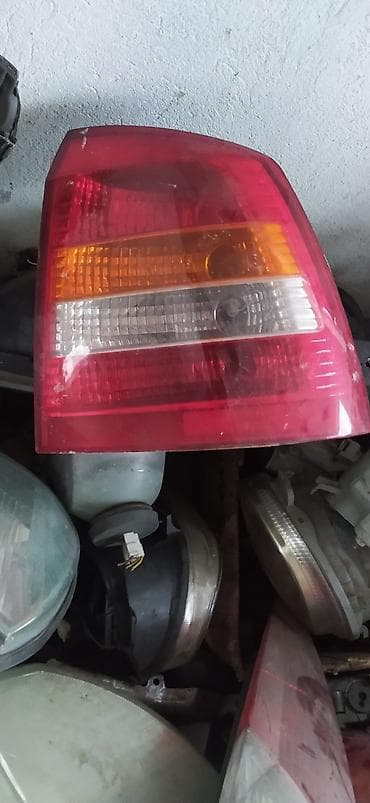 opel: Комплект стоп-сигналов Opel 2000 г., Б/у, Оригинал — 1