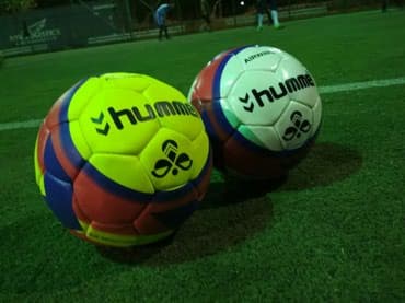 мяч для беременных цена бишкек: Footbal ball Hummel! size: 5 WhatsApp: Made in Pakistan Доставка — 5