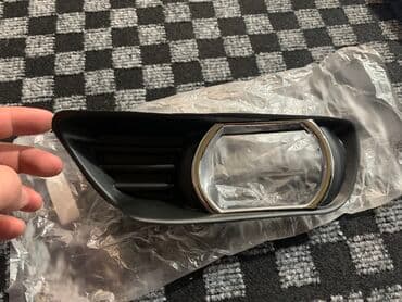 Авто запчасти на Toyota Оправа для противотуманки новый для Toyota at lalafo.kg Авто запчасти на Toyota Оправа для противотуманки новый для Toyota