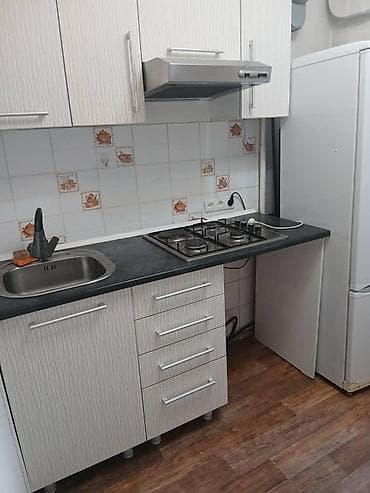 6: 3 комнаты, 58 м², 6 мкр 104 серия, 2 этаж, Косметический ремонт — 6