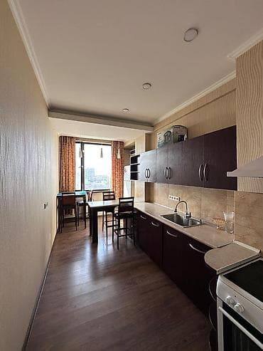 red centr: 2 комнаты, 70 м², 11 этаж, Евроремонт — 3