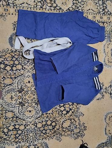 волейболные формы: Кимано на рост 130 цена 700с — 1