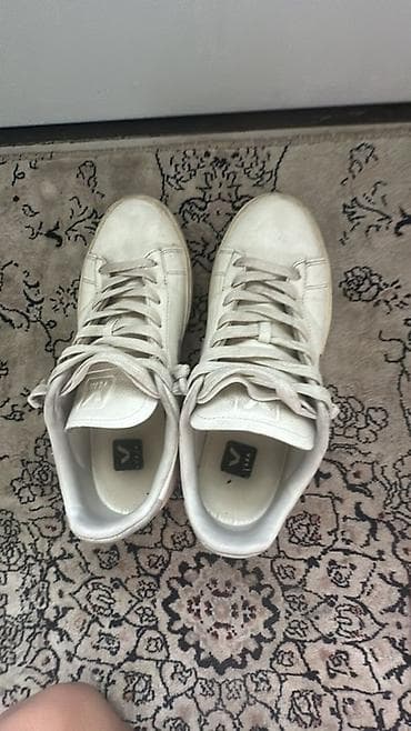 Кроссовки и спортивная обувь: Кеды Veja Esplar Low - Цвет: белый с серыми вставками и логотипом V — 4