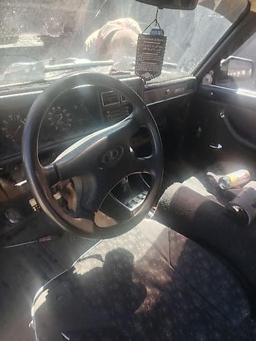 ВАЗ (ЛАДА) 2107: 2006 г., Механика, Бензин, Седан