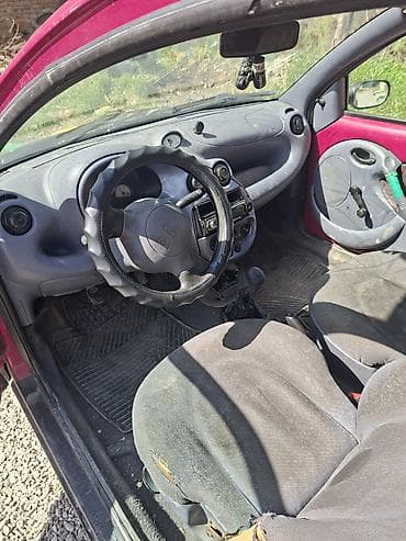 обмен на форд: Ford Ka: 1997 г., 1.3 л, Ручные, Бензин, Хэтчбэк — 5