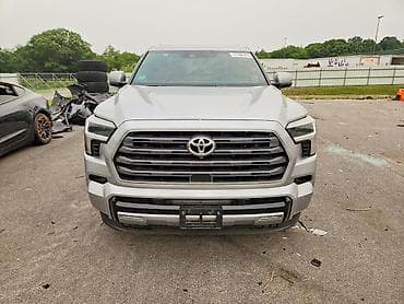 sequia: Toyota Sequoia: 2025 г., Гибрид, Внедорожник — 7