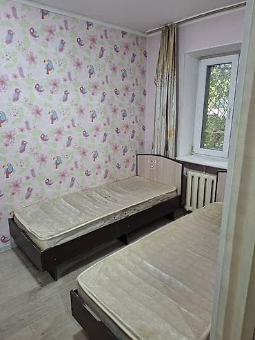 Недвижимость: 🏡 Аренда квартиры на Тыныстанова • Площадь: 60 м² • Этаж: 1 из 4 • Тип — 5