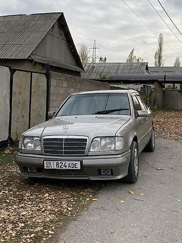 кнопка 124: Mercedes-Benz W124: 1993 г., 2.2 л, Автомат, Бензин, Седан — 1
