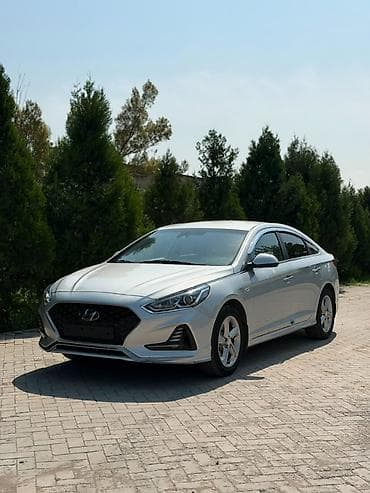 Hyundai Sonata: 2021 г.