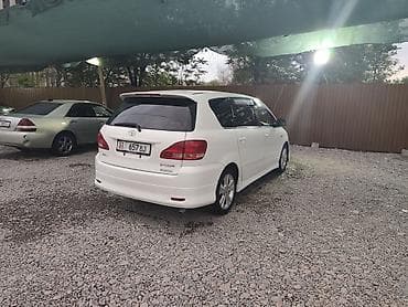 Toyota Ipsum: 2003 г., 2.4 л, Автомат, Бензин, Вэн/Минивэн — 3