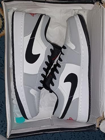 white: Мужские кроссовки, 40, 40.5, Nike, Новый, цвет - Белый, Самовывоз, Платная доставка — 1