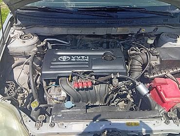 ниже: Toyota Corolla: 2002 г., 1.6 л, Механика, Бензин, Универсал — 9