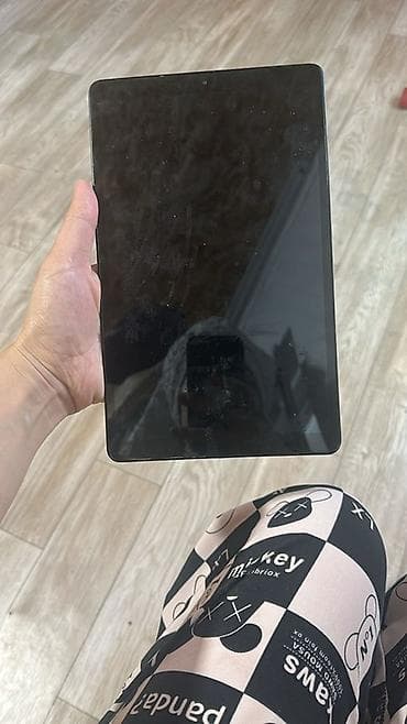 айфон 7 с: Цена договорная,, в хорошем состоянии,, срочно продаем!!! Samsung — 4
