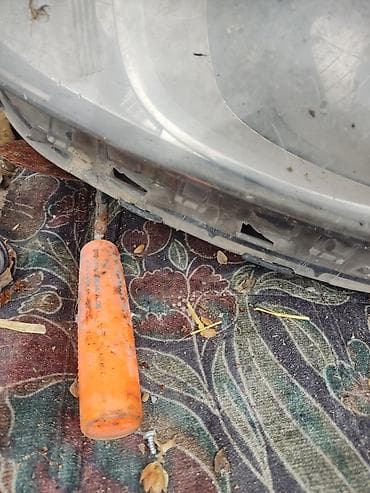 Кыймылдаткыч тетиктери жана чогултулган моторлор: Алдыңкы сол фара Hyundai — 2