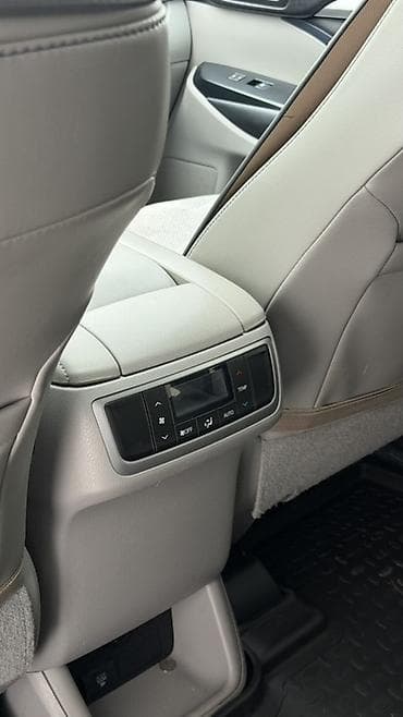 mark 2 90: Toyota Highlander: 2015 г., Кроссовер — 9